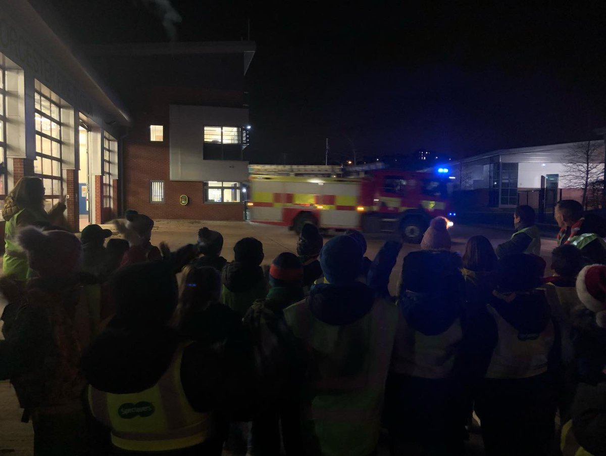 20thWorcester's tweet photo. Massive thanks to @HWFireWorcs for having the Cubs this evening! They loved every second. Especially watching the two engines go out on calls! 🚒🚨 https://t.co/DCtrX2OAxm