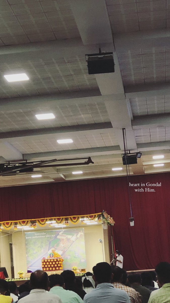 mirangipatel's tweet photo. Spent the most amazing 2 weeks soaking in India. Left my heart in Gondal. Love this life with you  💛 https://t.co/bwdpzG15Ew