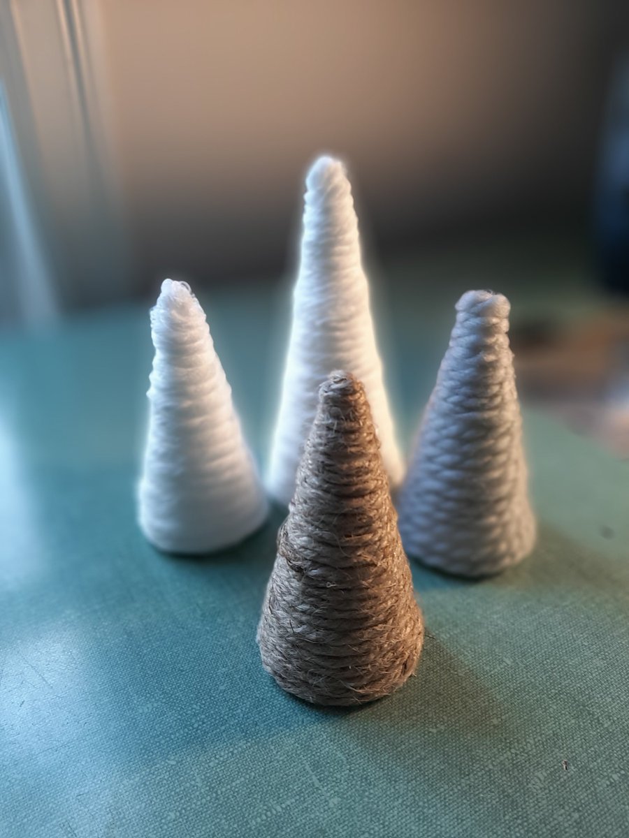 In between work you have to have what's call play work
Now to make a few mire sizes and a few more colors.  The add send decals