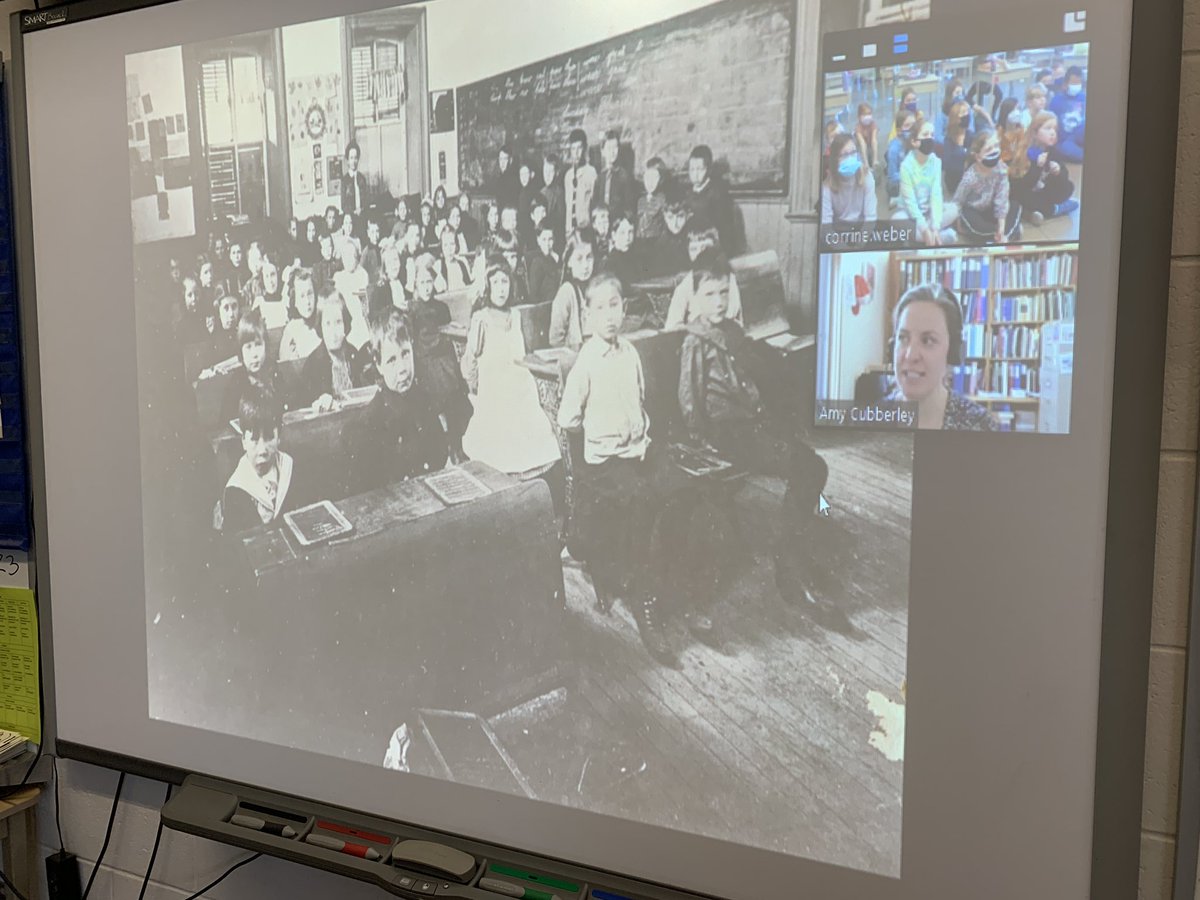 3wlittlefalls's tweet photo. Our last visit with Amy from the St. Marys Museum may have been our favourite! We learned about school life in the 1800’s. Have your 3W student tell you 2 things they learned! #discipline #pastandpresent #timeshavechanged #thestrap😳 https://t.co/KeqikSk1BL