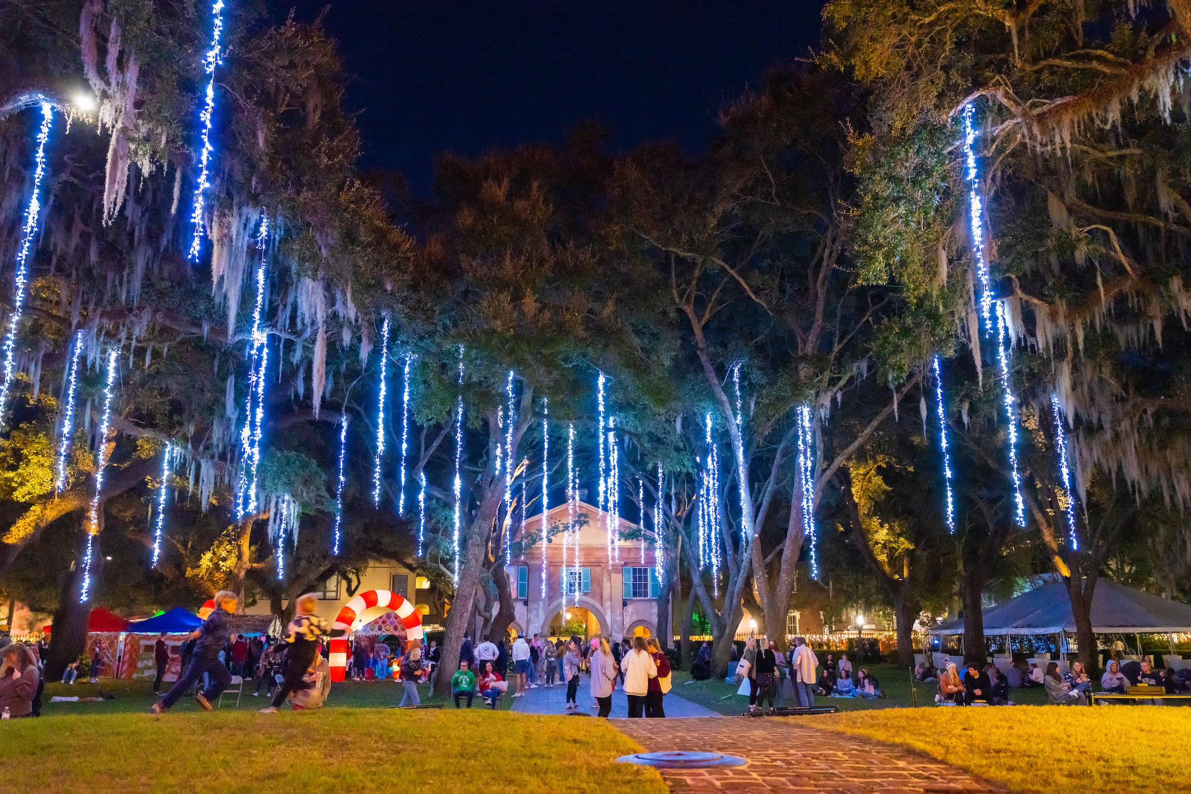 College Of Charleston Christmas 2022 Singing Cofc Libraries (@Cofclibraries) / Twitter