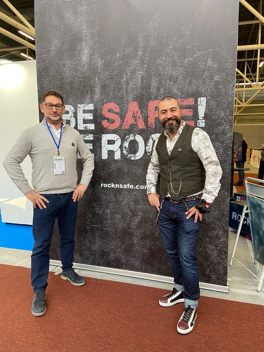 Giornata rocche di interviste con #Toyota, #Mitsubishi, #BurgoGroup, #Ame e tanti altri. Tanta positività attorno alla #sicurezzasullavoro ad <a href="/Ambiente_Lavoro/">Ambiente Lavoro</a>. Well done!