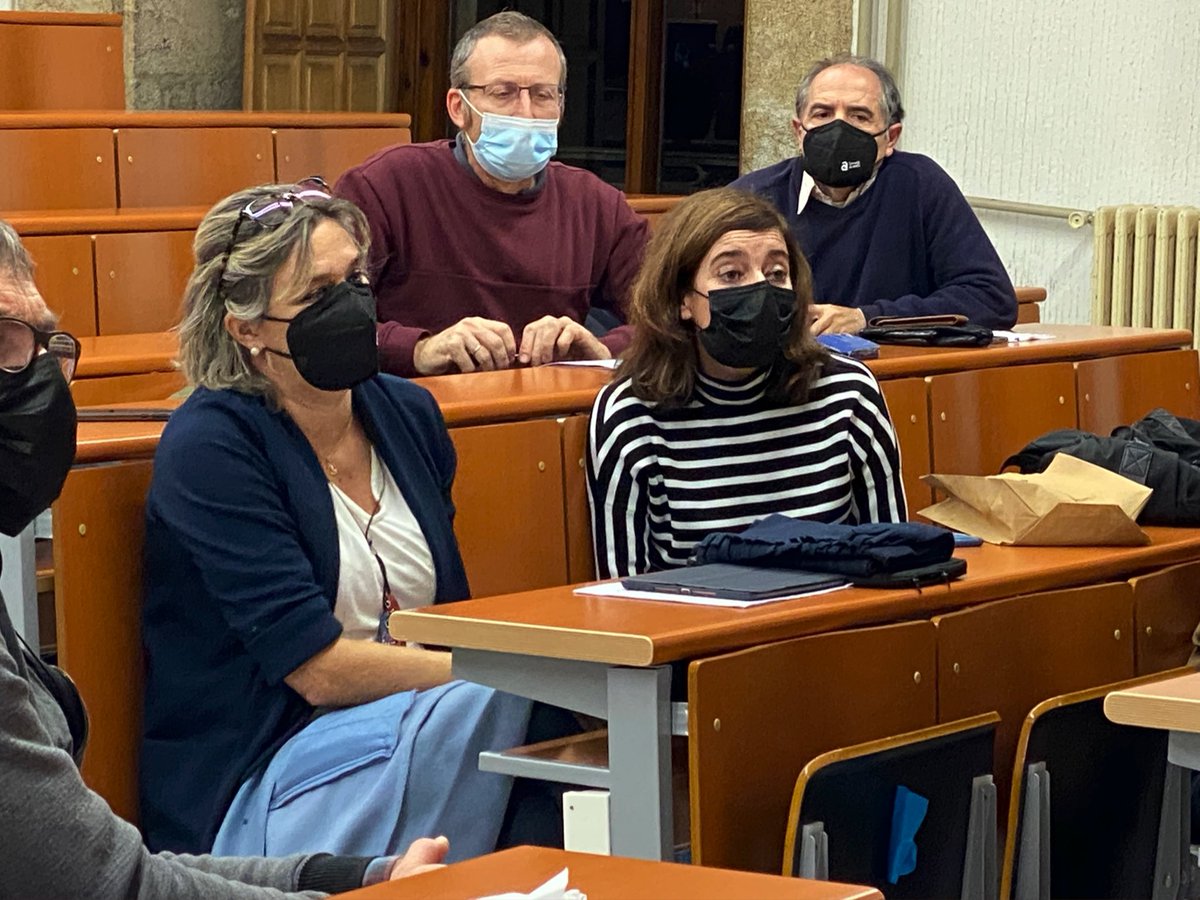 compostelaberta's tweet photo. 🗣 @MLoisgonzalez: “En Ames, un alcalde do PSOE aposta pola municipalización. En Santiago, Bugallo négase a estudalo. Son moitos os intereses en xogo, os do alcalde, os da empresa, os dos medios de comunicación…”
#AugaTransparente https://t.co/TpxxlTXefH