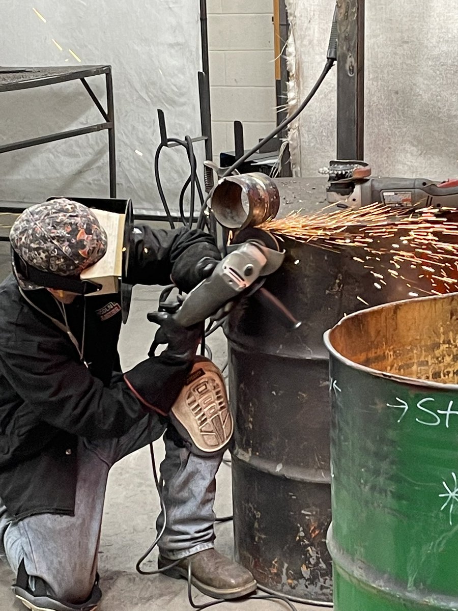 CfisdMark's tweet photo. Always great to see the Jersey Village HS welding students applying their skills. The demand for welders will grow 21% during the 2016-2026 period.  @CFISDCTE @cfisdcia #CFISDforAll https://t.co/Se8wtwpcU9