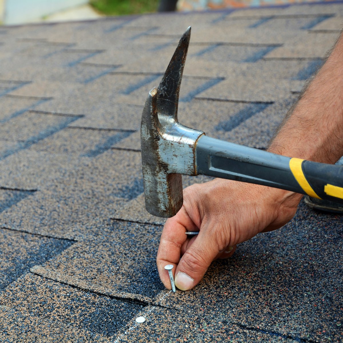 Adequately maintaining your roof means you'll enjoy a beautiful, long-lasting roof! Here are our top maintenance tips for you. #314RoofingSolutions #HoustonRoofer #RoofingContractor #ResidentialRoofing #RoofMaintenance
🏡 read here: buff.ly/3DkAITM