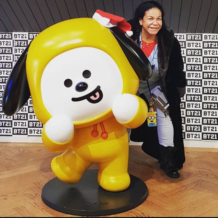 So_What252's tweet photo. ⓘ Este usuario y la tía Eva necesitan una fecha del tour de los tannies en Perú 
#BTSenPeru2022 https://t.co/jvGFbyGDRk