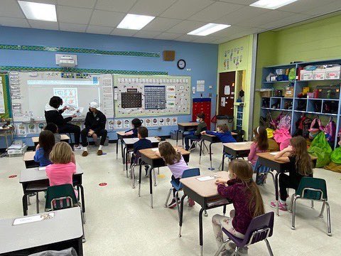 NorManBlizzJrA's tweet photo. Today Captain Bryden Sinclair and Brock MacDonald attended Opasquia School to read to the kids, We had a great time!  Thanks for having us! 

#OCNBlizzard #BlizzNation #ProudPastBrightFuture #communitysupport https://t.co/rhLqm5hast