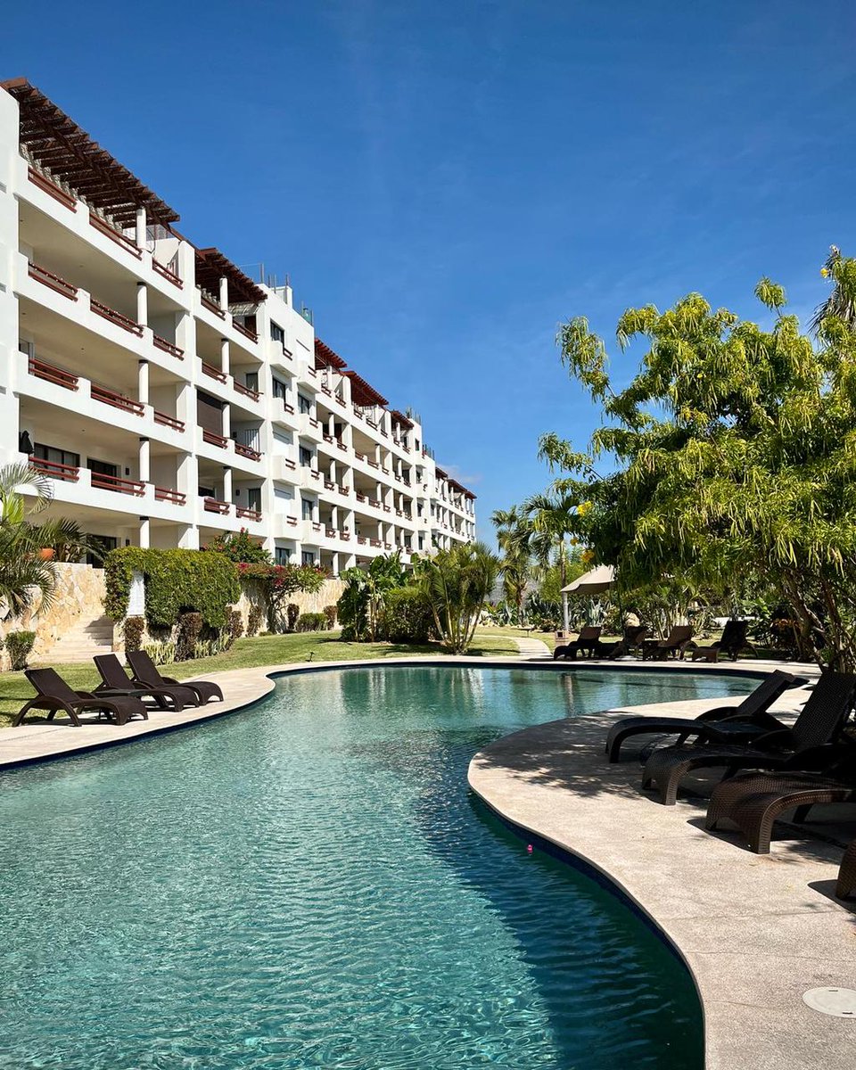 Sunny, fresh winds, 30°C weather, and total privacy: relaxing by the pool seems like the perfect plan for today 🌞