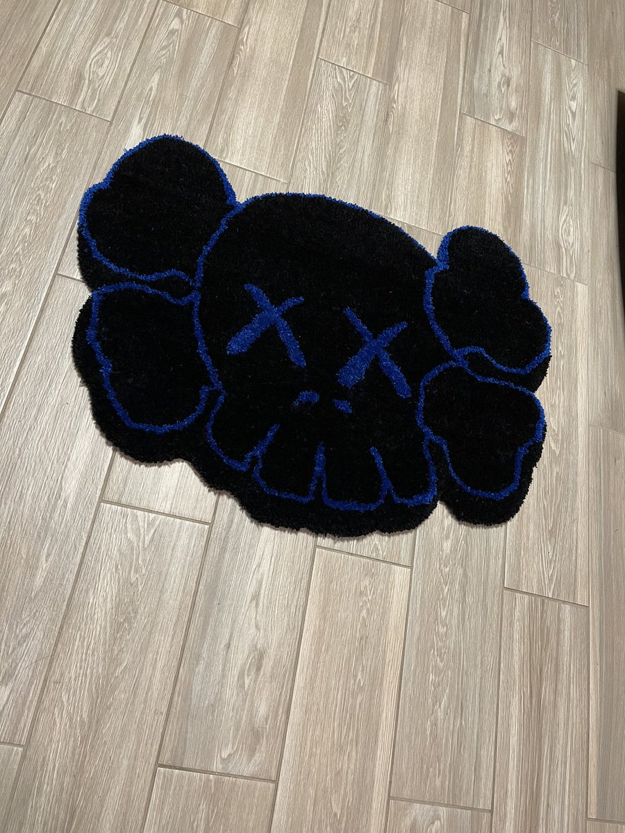 CousinCraig94's tweet photo. (COMMISSION RUG)
KAWS HEAD
#E #ERugs #WeOnlyGoingUp https://t.co/wbSJf4MNfT