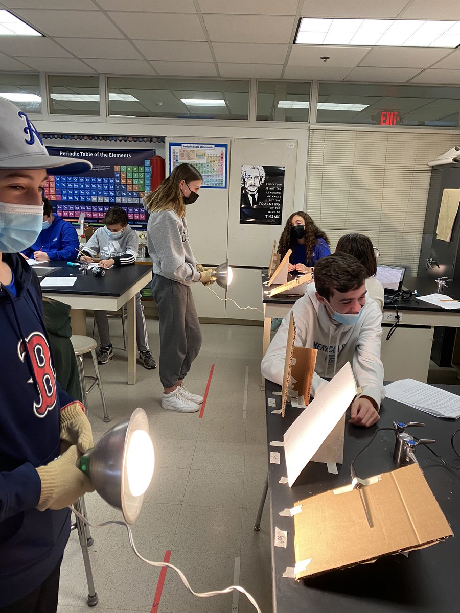 What causes the seasons on Earth? Using heat lamps and temperature probes, 8th graders learned it’s all about our planet’s tilt! ☀️🌎 #science #lab #reasonfortheseasons <a href="/hopedalejshs/">Hopedale Jr-Sr HS</a>