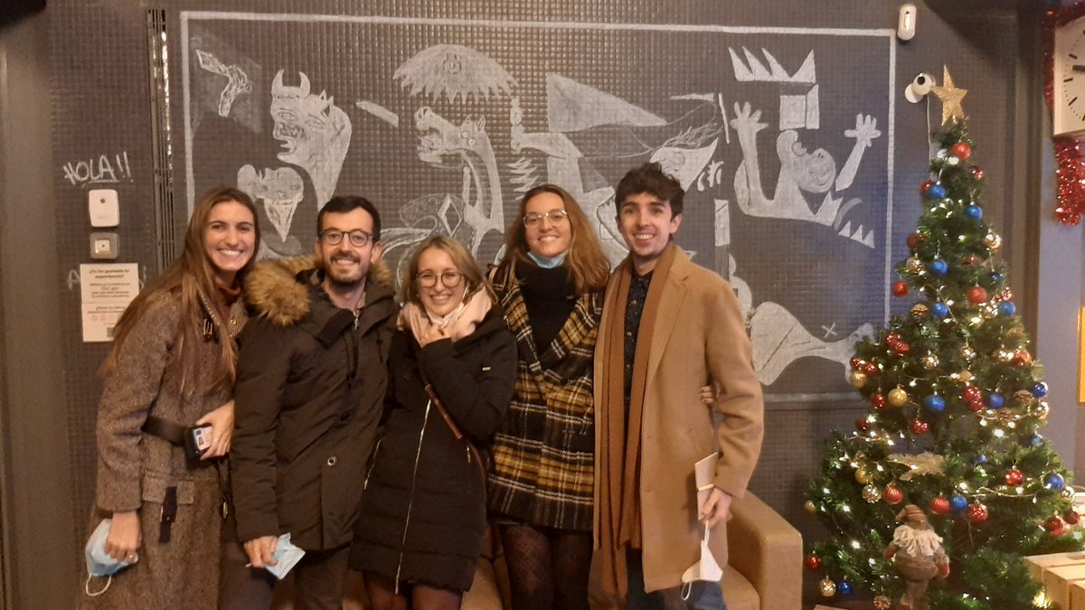 NeurologiaHUPH's tweet photo. Magnífica tarde de la mano de la Dra Sabin @JuliaSM37255385 apostando por la docencia para residentes con la actualización en #Esclerosismúltiple #FuturEM @biogenms https://t.co/F5C0x5dlga