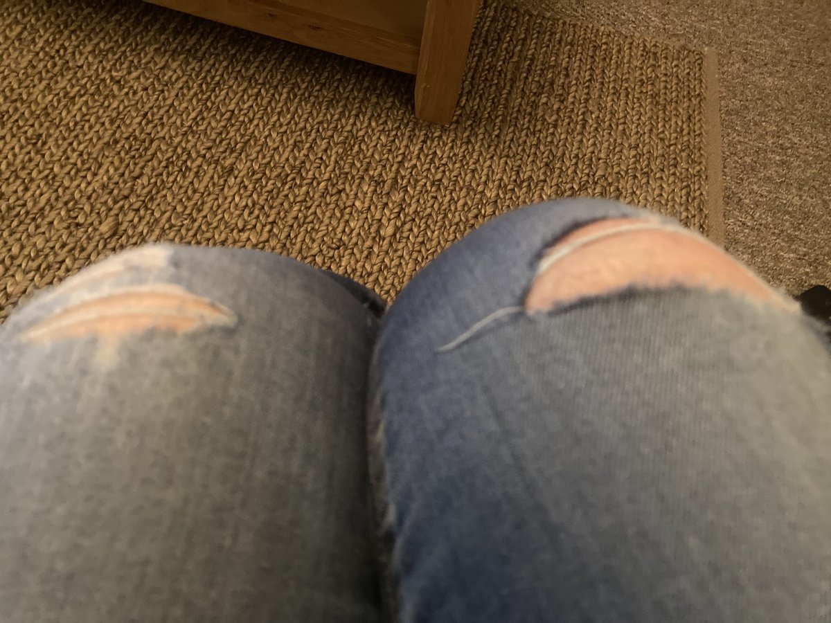 JulieAnnHart4's tweet photo. When you go into town and forget you’ve got jeans on with big holes at the knees, so comfy though 🙈🤣🤣 https://t.co/L0qoYVvZzx