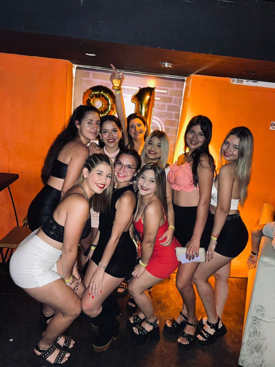 Y acá estamos todas las verdaderas inalcanzables, a estas siempre ❤