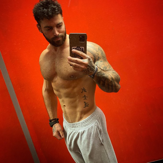 Workout ✅ https://t.co/uL7OAV6CtT