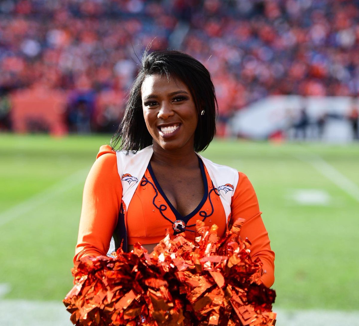 BroncosCheer tweet picture