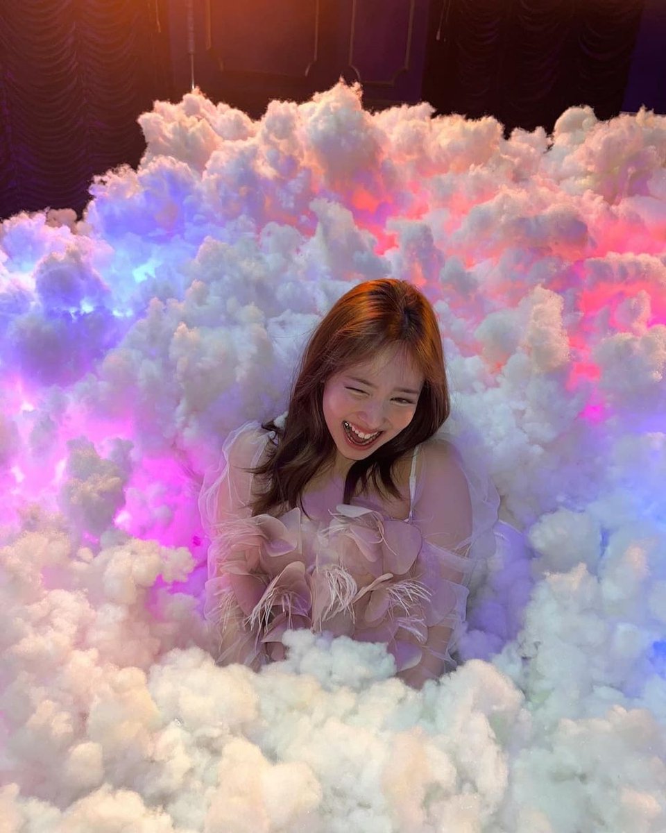 NAYEON tweet media