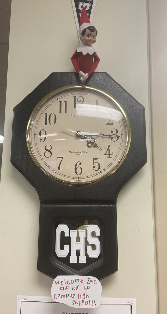 HelpingColts's tweet image. Zac the Elf wanted to remind you that time is running out! Only 4 Black days and 5 White days left before finals! @AVIDCampus @CampusColts