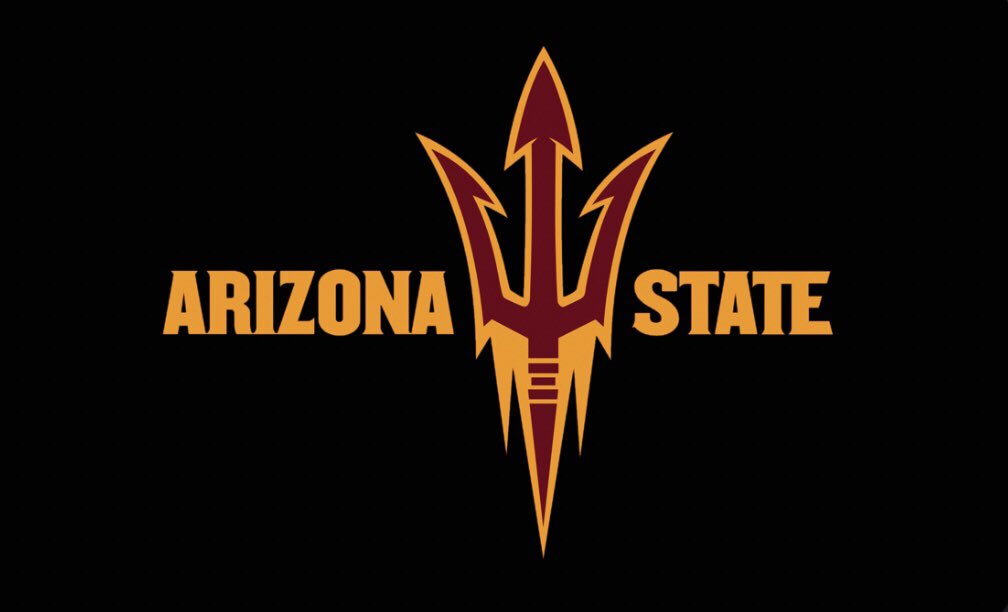 DamaniMaxson's tweet photo. #AGTG Beyond Thankful To Receive My Very First D1 Offer From Arizona State University ⚡️🔱‼️
FORKS UP🙌
@CoachSlocum_ASU @coach_granville 
@LarryWMcrae @HC1Performance @LakeIV @Perroni247 https://t.co/iTmSFQZpzg