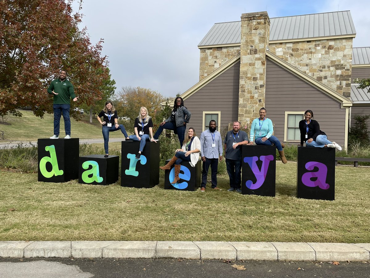 IowaColonyHS's tweet image. Everyone needs a group of people who will challenge you to grow and learn everyday. We dare ya to find that for yourself! Love this group of @AlvinISD high school principals and associates! #think2021 @ShadowCreekHS @ManvelHS @AlvinHSJackets @PhoenixLife_1