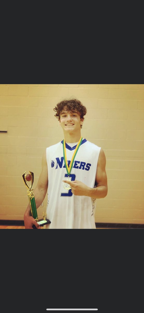 Quincy Thu - C/O 2024 <a href="/QuincyThu/">Quincy Thu</a> 
Sophomore/ Castlewood <a href="/CwoodHoops/">Castlewood Boys Basketball</a> 
HS Coach: Mike Thyen
Club Coach: <a href="/_ryderjohnson/">Ryder M. Johnson</a> 
5’10” 170
74 inch wingspan
Very strong Guard,Athletic,Quick,High Motor
<a href="/PrairieSports_/">Prairie Sports Report</a> <a href="/DaksHoops/">DAK Hoops</a> <a href="/PrepHoopsDakota/">Prep Hoops Dakotas</a>