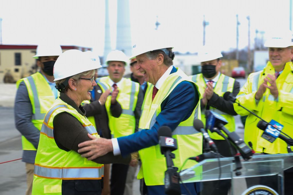 Governor Dan McKee tweet media