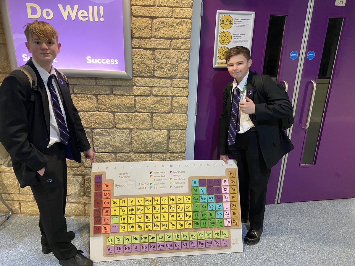 OutwoodNewbold's tweet photo. Another amazing Science homework project from Owen @ScienceOAN! Wonderful to see. Well done Owen. 👍 https://t.co/8HRqgG5zc8