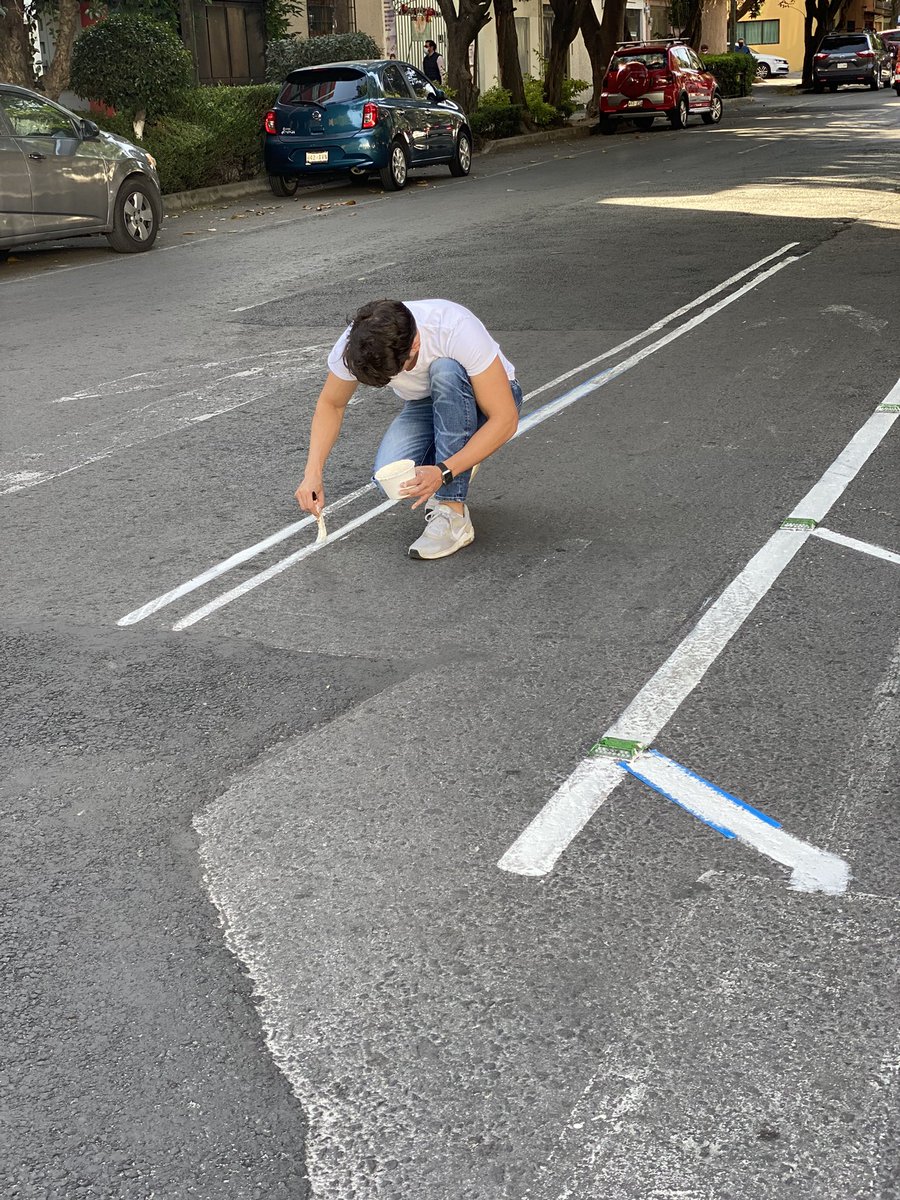 Señor H (Hache) (@tavodelsol) on Twitter photo Ya empecé con el balizamiento del #ciclocarril <a href="/En_laDelValle/">En la Del Valle</a> quien se unirá para hacer las calles más seguras e incluyentes? <a href="/pagolamx/">𝙋𝙖𝙜𝙤𝙡𝙖 𝘾𝘿𝙈𝙓</a> <a href="/QuiqueTamayoMX/">QuiqueTAMAYO🌳</a> <a href="/velocipedocdmx/">velocipedocdmx</a> <a href="/Alcaldia_BJ/">Alcaldía de Benito Juárez</a> <a href="/ddmexico_bj/">Diario Benito Juarez</a> <a href="/Cyb3rPsycho/">Fabián Heredia 🌹☭</a> Ya empecé con el balizamiento del #ciclocarril <a href="/En_laDelValle/">En la Del Valle</a> quien se unirá para hacer las calles más seguras e incluyentes? <a href="/pagolamx/">𝙋𝙖𝙜𝙤𝙡𝙖 𝘾𝘿𝙈𝙓</a> <a href="/QuiqueTamayoMX/">QuiqueTAMAYO🌳</a> <a href="/velocipedocdmx/">velocipedocdmx</a> <a href="/Alcaldia_BJ/">Alcaldía de Benito Juárez</a> <a href="/ddmexico_bj/">Diario Benito Juarez</a> <a href="/Cyb3rPsycho/">Fabián Heredia 🌹☭</a>