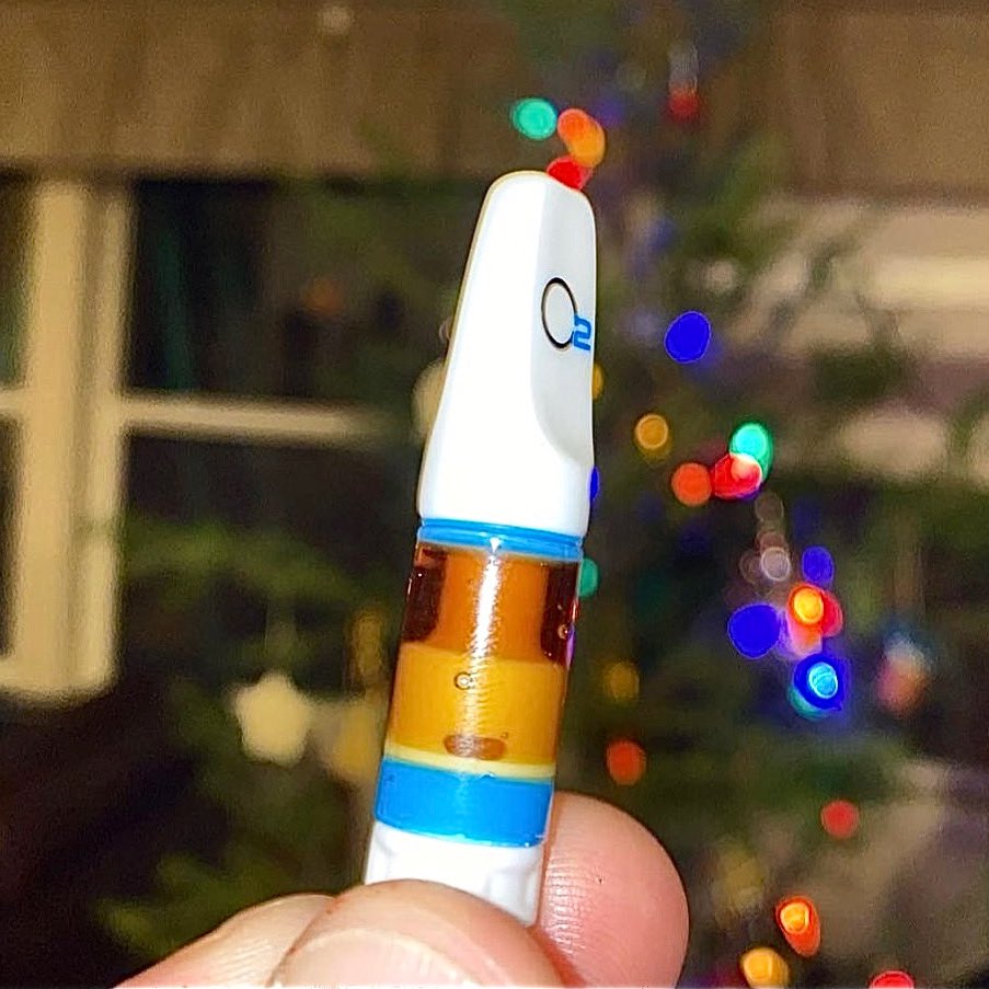 O2vape's tweet photo. Repost from #psypresssolventless
@o2vape makes an all ceramic cart and boy does it make the wedding cake live rosin taste phenomenal!
#vape #liverosin #kush #weddingcake #o2vape #vapecart #dabs #distillate #psypress https://t.co/rQiFmIrqgF
