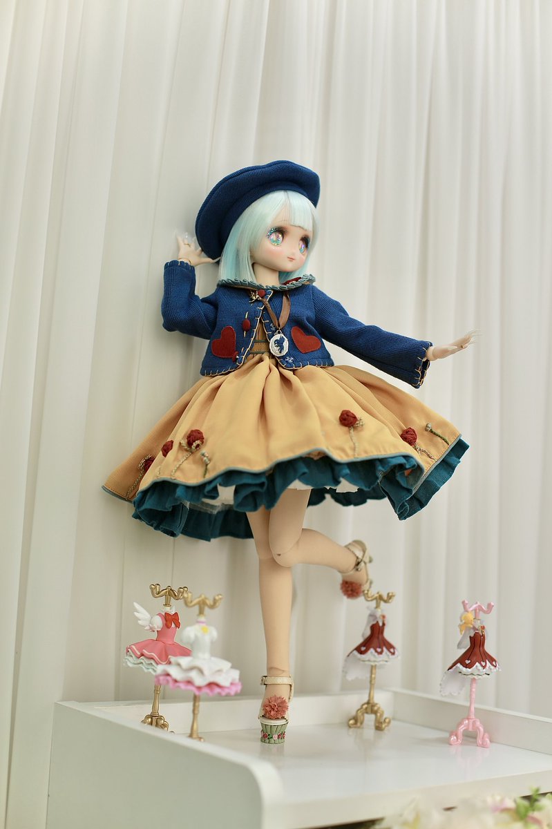 chanel_no1002's tweet photo. 드레스를 더욱 돋보이게 해주는 마법아이템 🪄✨
보크스 퐁퐁파니에 @volks_doll 

가터벨트는 @ttdoll_ 

#うちのこかわいい
#MDDはいいぞ
#ドールオーナーさんと繋がりたい
#ミニドルフィードリーム https://t.co/qYHesNZq4c
