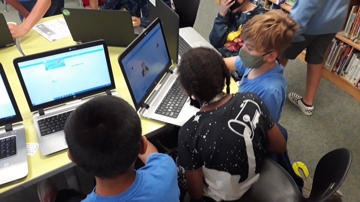 BWhirledCulture's tweet photo. Taking a peer's creation and putting a new spin on it! Dinosaur Dance Party is always a cool way to end your day! #CoderPals #DATADoes @dataedwhite @walzemNEISD @NEISD https://t.co/8jxNUjEmHl