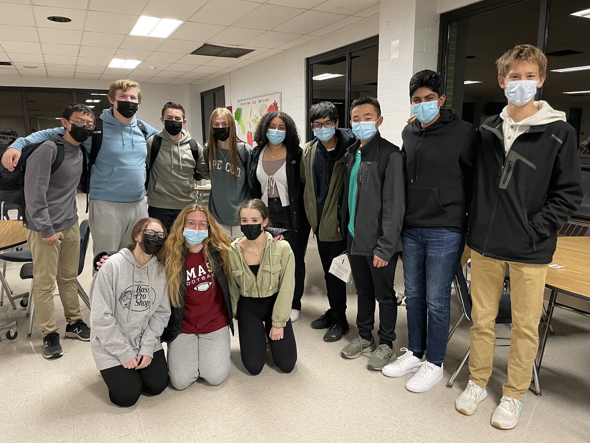 GlatthornMath's tweet photo. I am BEYOND proud of this team!! Our bus broke down on the way to the meet so we missed the first round of the competition. We didnโt let that stop us, and we pulled off a 3rd place finish!! High scorers included seniors Kylash Ganesh and Allison Evin! #WeDigEPS #WeDigMathTeam https://t.co/dsl8IJPIsg