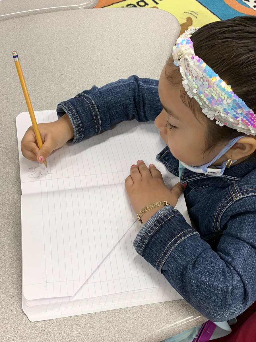 BacaWest's tweet photo. PK Bilingual classrooms at FES are building the foundation! #bisdBackToBetter @RitaC11900705 https://t.co/9804SCCmoD