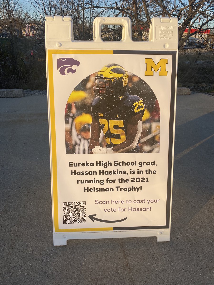 Tomorrow Central Avenue in Old Town Eureka will be closed briefly from 4-4:30 pm so that Eureka residents, football players and alumni, EHS students, and anyone else interested can come down and take picture(s) with the Hassan Haskins Banner and vote for him for Heisman.
