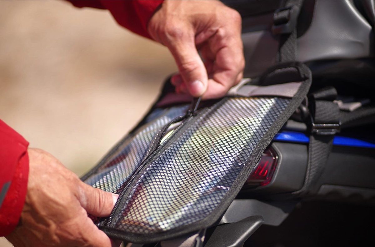 ADVPulse's tweet photo. We’ve been taking the #Mosko #Reckless40 V3 on several trips. The new #softbag features key upgrades like an adjustable harness with straps &amp; buckles that are more easily replaced, plus the Beavertail can hold a larger top duffel inline or perpendicular➡️  https://t.co/Dbp9hDOB5t https://t.co/twasuXmesf