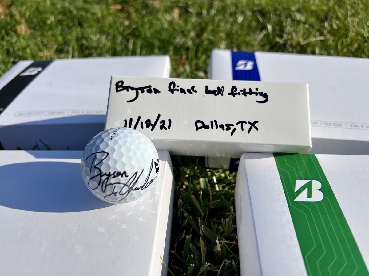 PGAPappas's tweet photo. 🚨 Flash Giveaway 2 🚨

🔥 Bryson DeChambeau Signed Bridgestone Golf 2022 Tour B X ball (this is a ball Bryson actually hit/tested during his final ball fitting before switching to the #NewTOURB) 👀

To enter:
✅ Retweet, and
✅ Follow @PGAPappas and @bridgestonegolf https://t.co/pPuHcwOZx2