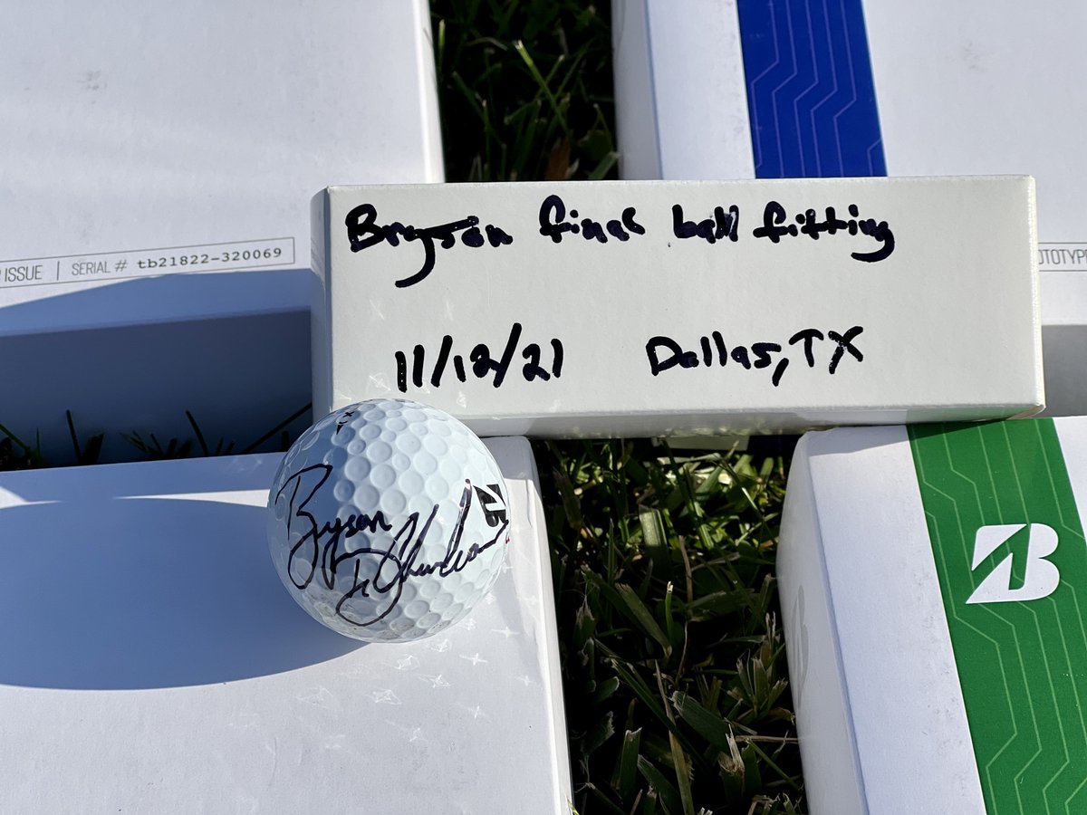 PGAPappas's tweet photo. 🚨 Flash Giveaway 2 🚨

🔥 Bryson DeChambeau Signed Bridgestone Golf 2022 Tour B X ball (this is a ball Bryson actually hit/tested during his final ball fitting before switching to the #NewTOURB) 👀

To enter:
✅ Retweet, and
✅ Follow @PGAPappas and @bridgestonegolf https://t.co/pPuHcwOZx2