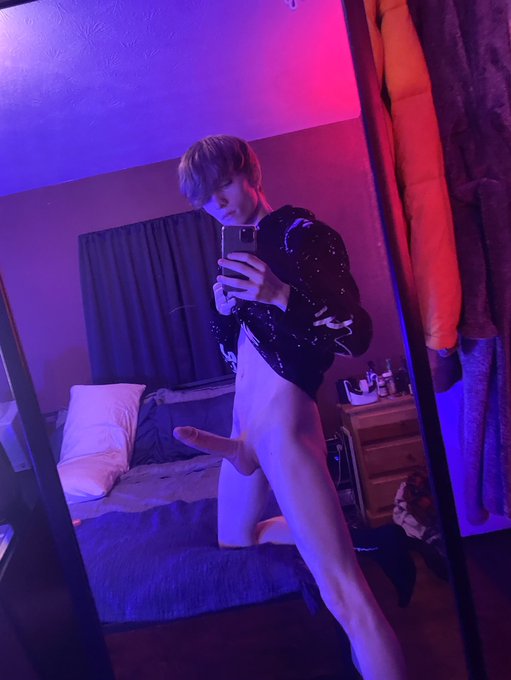 How’s it look? https://t.co/X3j0av3kEw