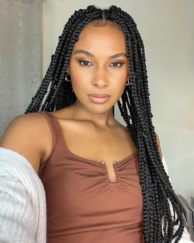 janetcollection on X: Janet Bae @spstyled effortlessly slaying this look!  Hair: Nala Tress Jungle Box Braids 30 Try the illusion braid pattern to  mimic an individual install! ✨Available in your local or