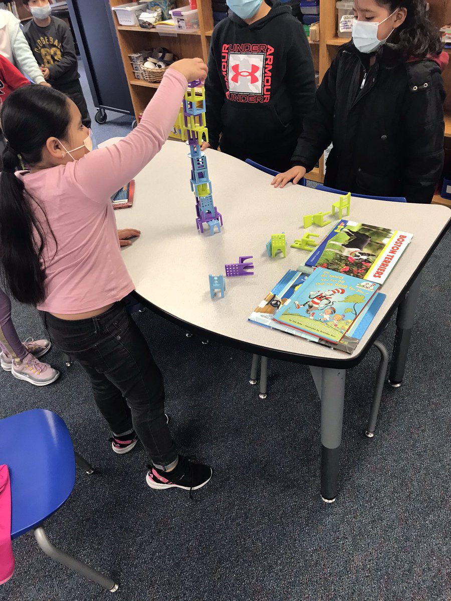 LibrarianMsS's tweet photo. Critical Thinking happening in the LMC this week. Ss have truly enjoyed themselves! Our library is loud and exciting! #GrayPossible Can’t wait for #HourOfCode! https://t.co/XKUNEKpFog