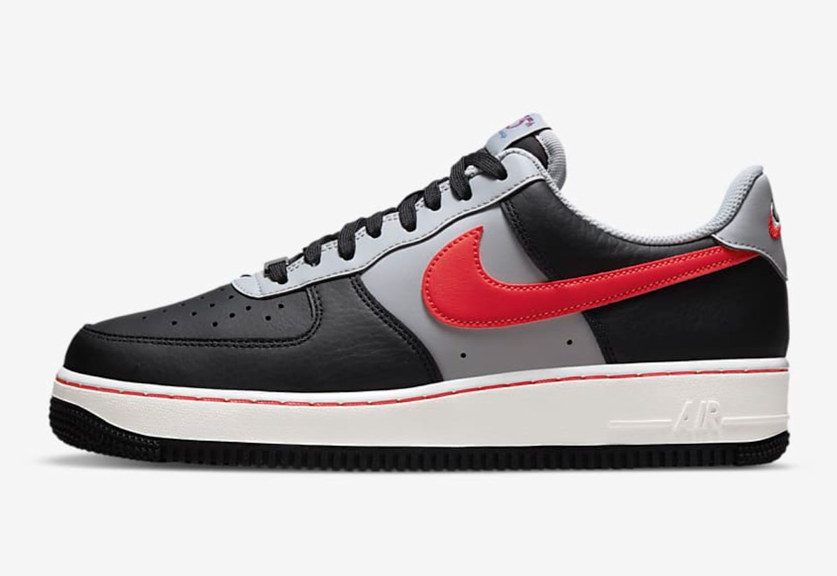 SOLELINKS's tweet photo. Ad: NBA x Nike Air Force 1 '07 LV8 'Black/Chile Red' restocked via JD Sports => https://t.co/aNQUCZWkyA

sold out via Nike US https://t.co/k1OxdJKj11