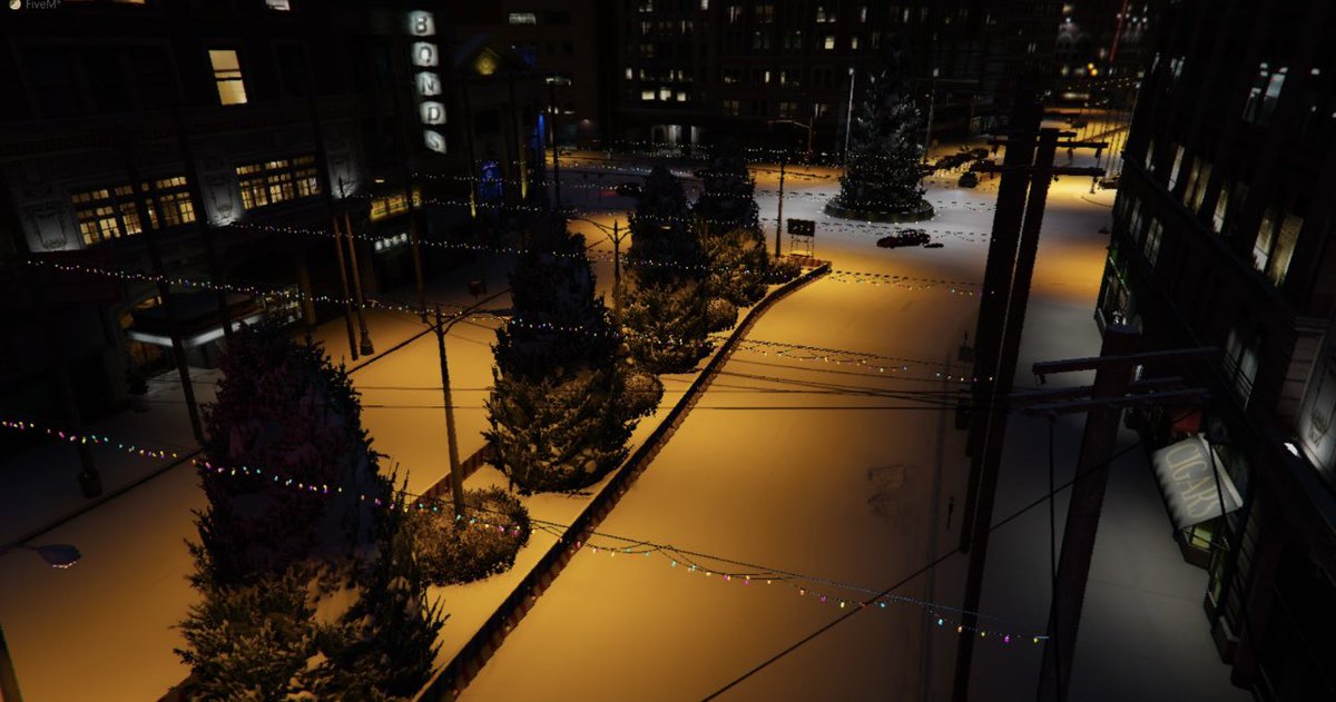 FutureStateRP's tweet photo. Los Santos is ready for the holidays! #fivemchristmas #fivem #gta #grandtheftauto #gta #gta5 #vmenu #gaming #pc #pcgaming #GTAOnline #gaming https://t.co/6kXXTbNnHZ