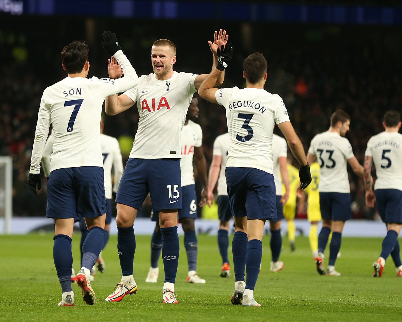 Dier celebrating with Reggy and Son!