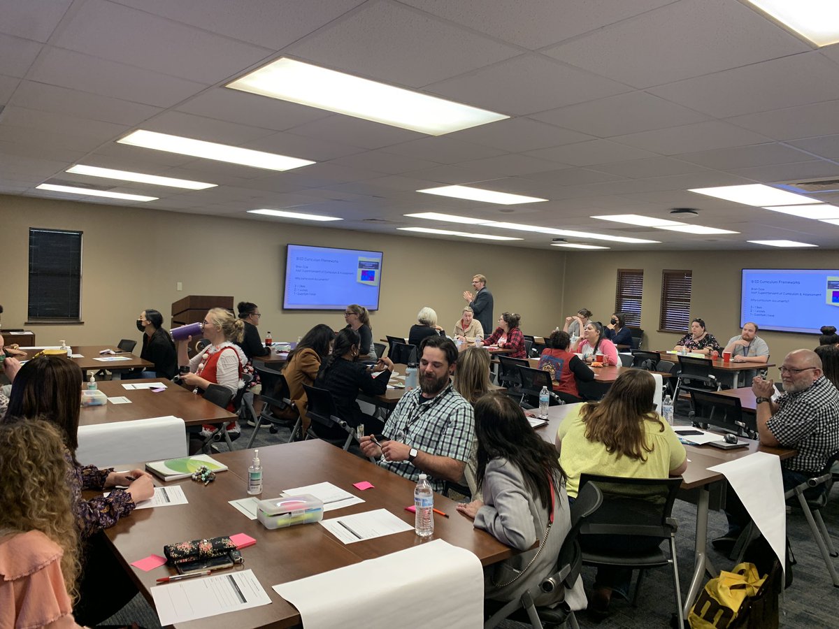 LBlackstock36's tweet photo. Weβve made it to December new Ts! π Our #NewTeacherAcademy is talking appraisals, curriculum and sharing SO MANY #goodthings! #BISDpride #BISDbacktobetter https://t.co/6A9vQXxQmZ