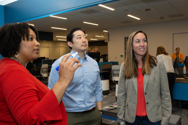 EmilieMeck's tweet photo. JOIN MY TEAM - we're doing exciting work in the highly cleared and technical consulting industry! Check out these 2 opportunities with my Candidate Attraction, Experience, and Events team! Learn about #LifeAtBooz &amp; apply today! #worktrends #EBjobs https://t.co/O7acTg7J4z https://t.co/OMYKatTNT6