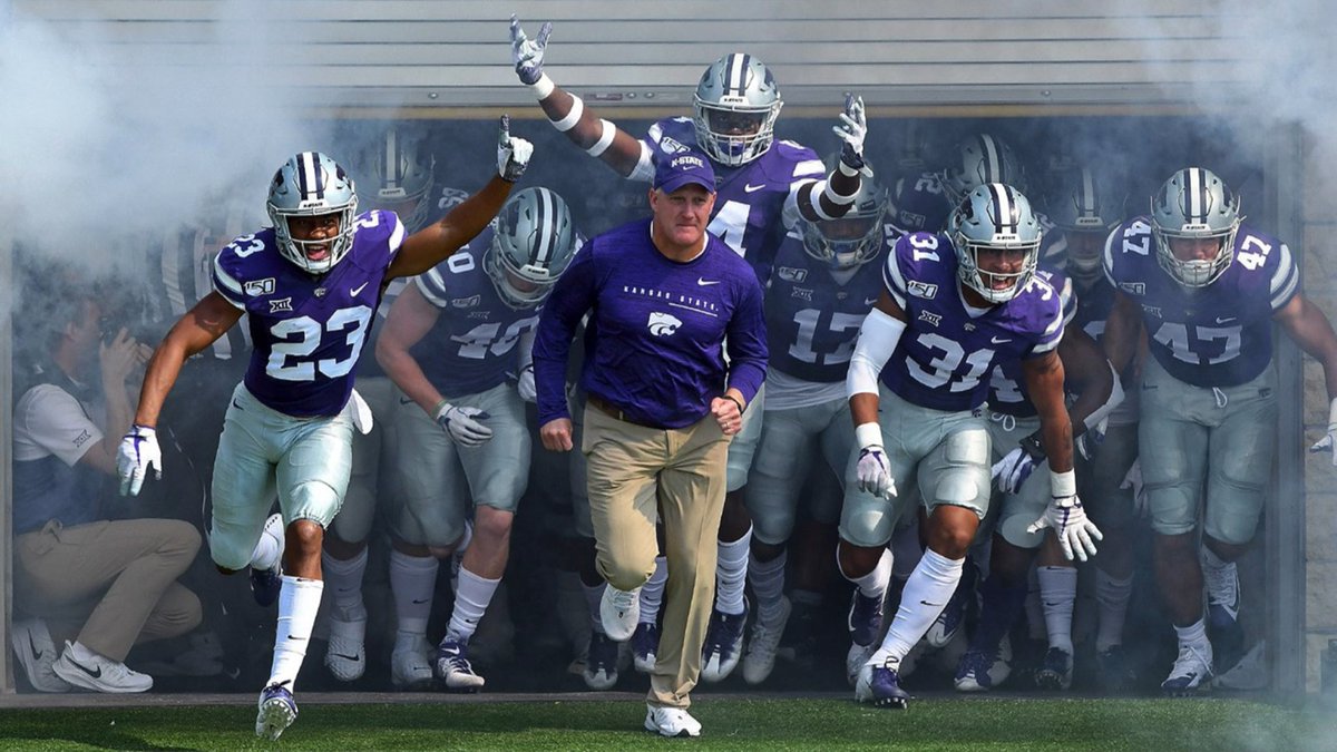 zachatkins24's tweet photo. Extremely blessed and excited to have received an offer from Kansas State University! #EMAW https://t.co/NPwr25teLa