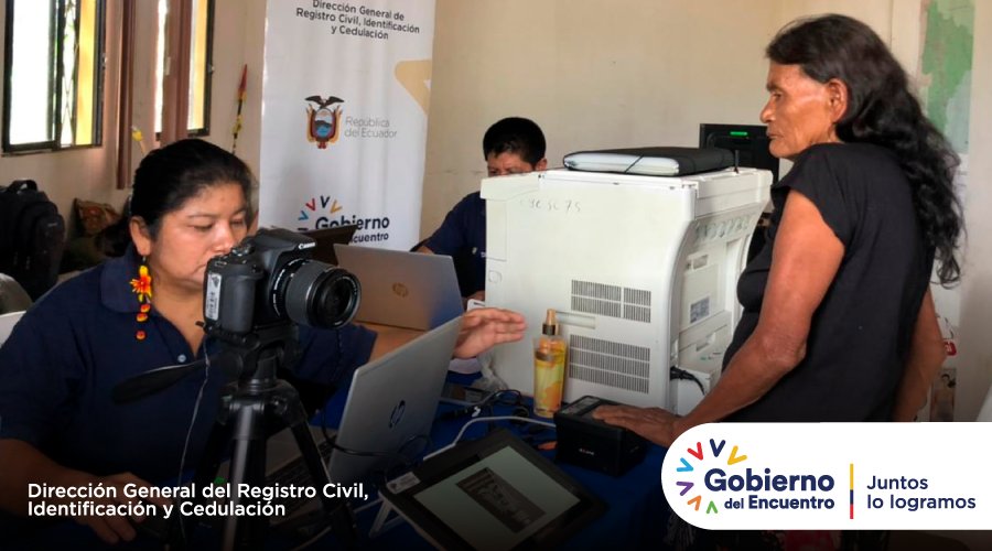 RCivil_Zona6's tweet photo. MORONA SANTIAGO| Acercamos los servicios del @RegistroCivilec a los lugares más alejados de la Amazonía ecuatoriana, brigadistas de la institución visitaron la parroquia #Macuma, del cantón #Taisha.
✅ Se inscribió el nacimiento de 90 niños y se entregaron 200 cédulas. https://t.co/ftiJrSNbfS