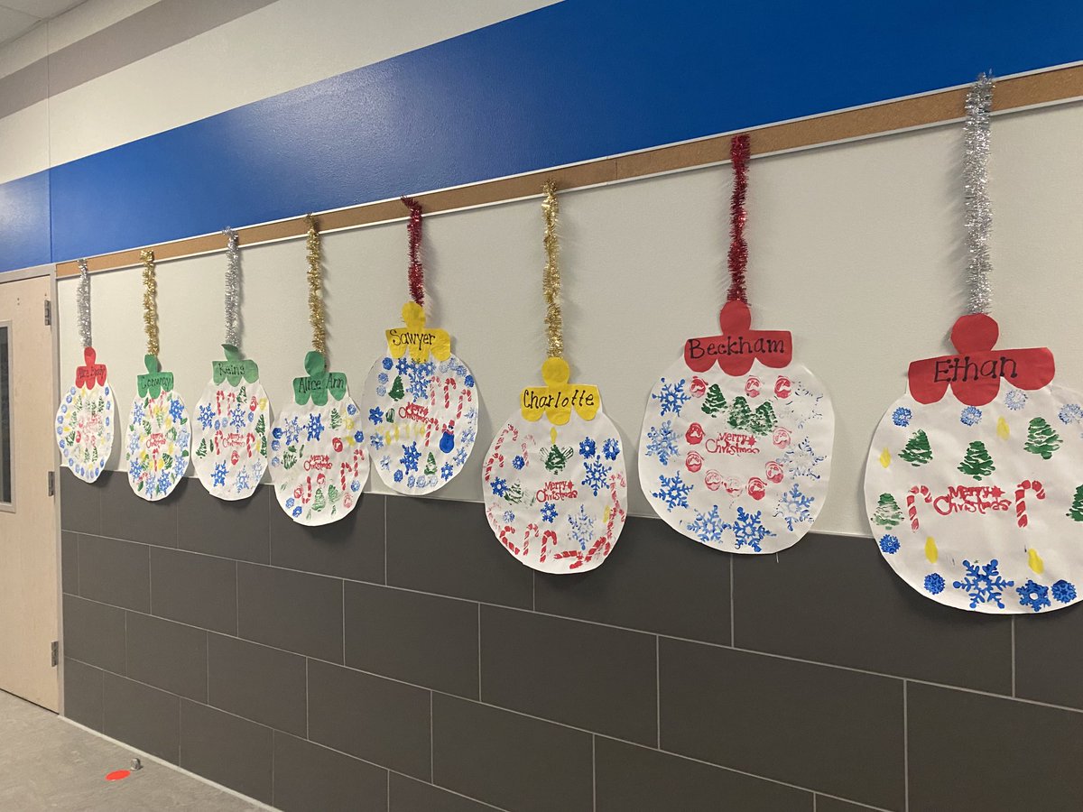 Gotta have ornaments! Such a fun day painting. Perfect Holiday activity! I’ve done these ornaments with hundreds of kids for 33 years! Somethings are just timeless! ⁦<a href="/gheagles/">Grace Hartman</a>⁩ #WeLove GHE #I LOVE KINDERGARTEN