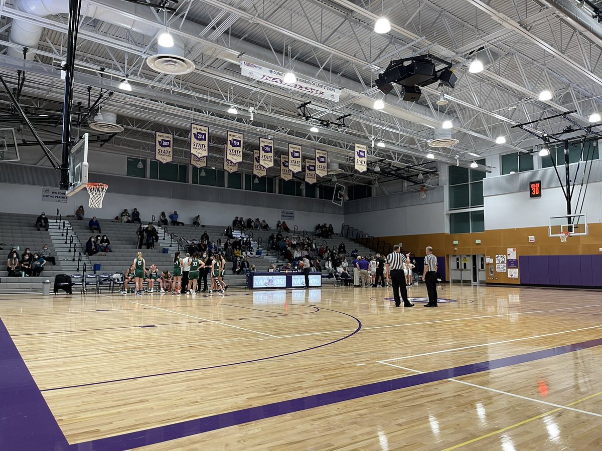 Lake maintains a slim lead. End of the third. <a href="/Grinde_Viking/">Tonya Grinde</a> <a href="/lshs_sports/">LSHS Vikings Sports</a> <a href="/LSHSVikingPrin/">Leslie Ivelia</a> <a href="/HayVikings/">Deb Hay</a>