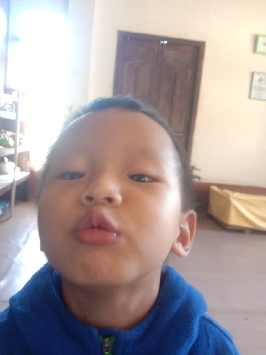 IBoihtlung's tweet photo. Julian-a hian minti hlim ve nia https://t.co/3RK9ADblKb