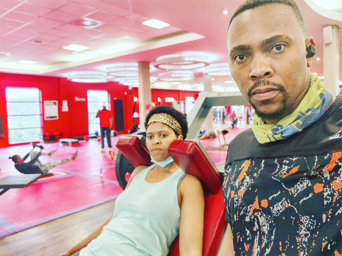 thokoza_rizzler's tweet image. You get what you work for.

#squatmachine #legsworkout #learntoachieve #FetchYourBody2021 #bekelebeke #leangains #fridaymood #healthandfitness #believe #pray #inspiredliving #partnership #choosetochallenge